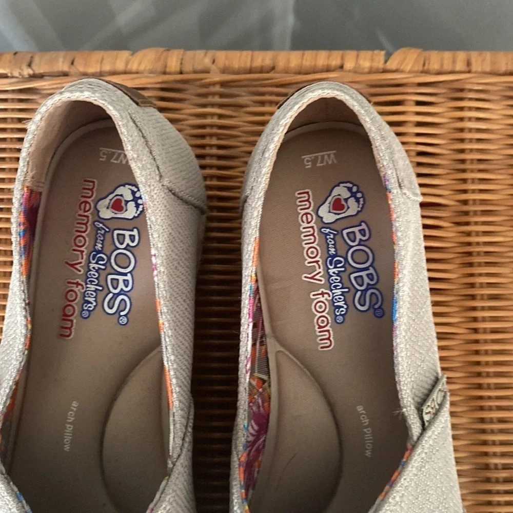 BoBs memory foam size 7.5W